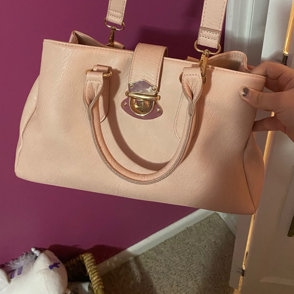 Pink buckle purse barely used